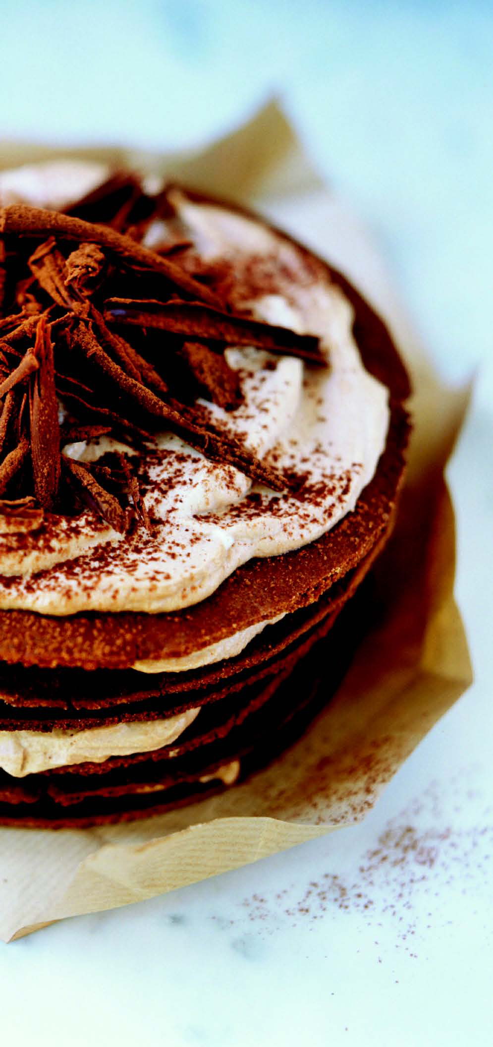 Torta od crnih palačinki
