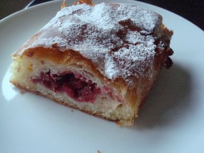 Štrudla s višnjama