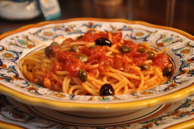 Farfalle alla puttanesca