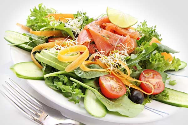 Salata od lososa