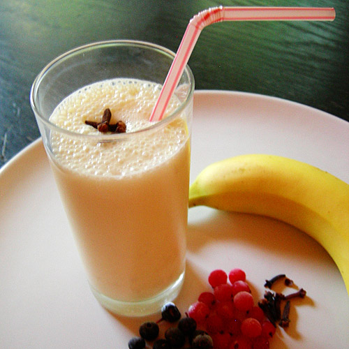 Banana milkshake