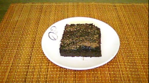 NEOBIČNI KOLAČ