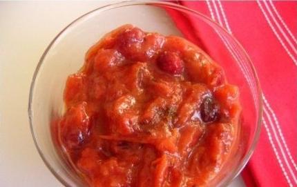 Ajvar sa jajima