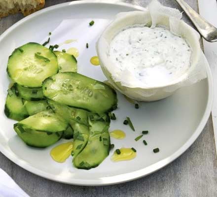 Salata od krem sira