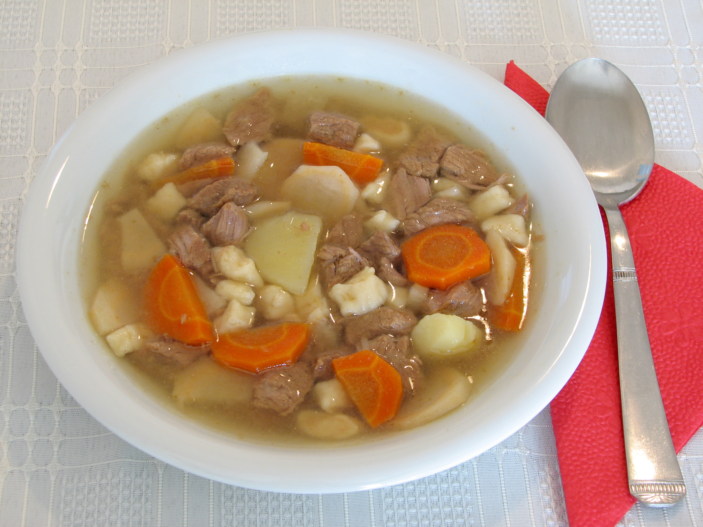Teleća ragu čorba