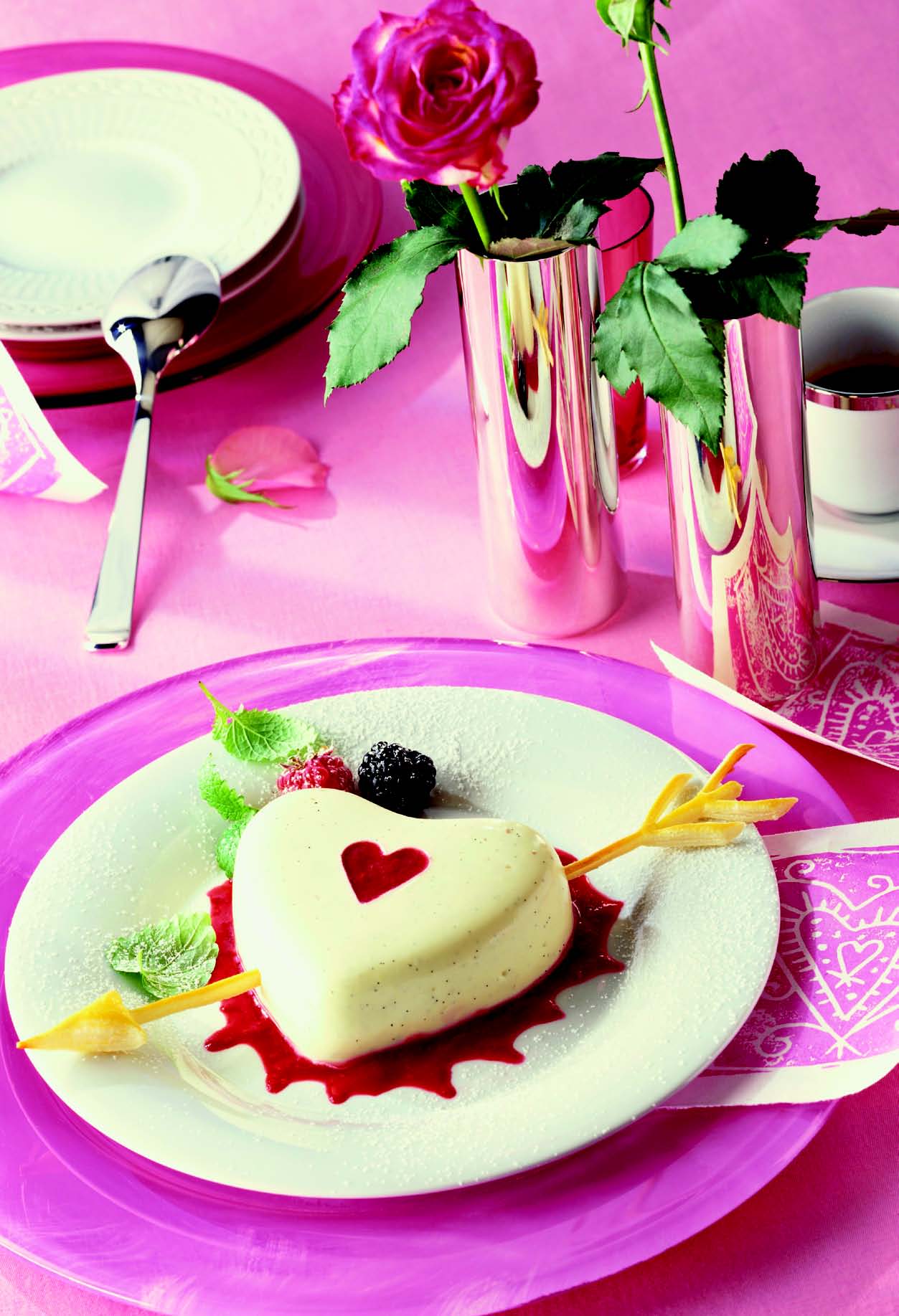 Panna cotta sa strijelom od tijesta