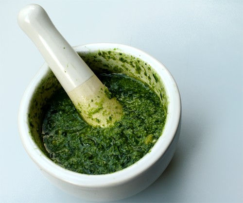 Pesto sos