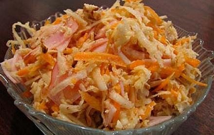 Salata s celerom od pršute