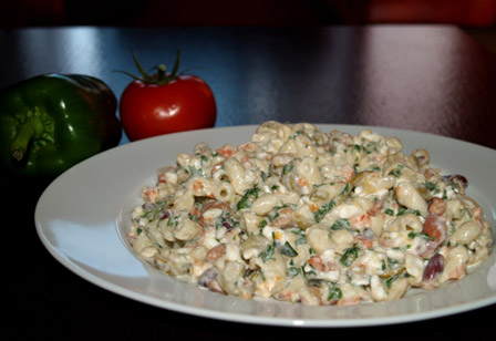 Salata sa tjesteninom i povrćem