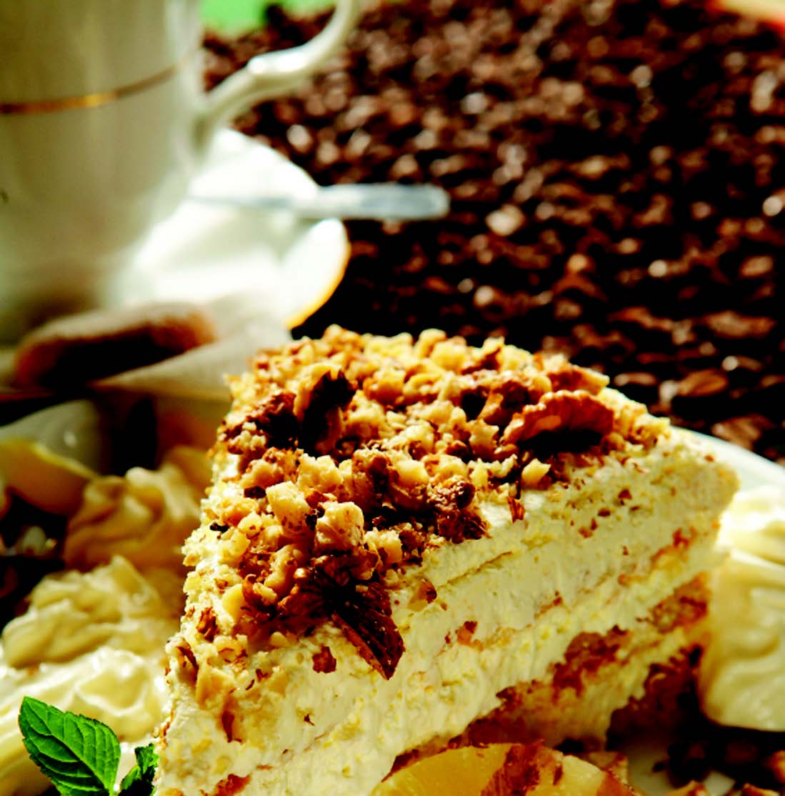 Torta od lješnjaka i keksa