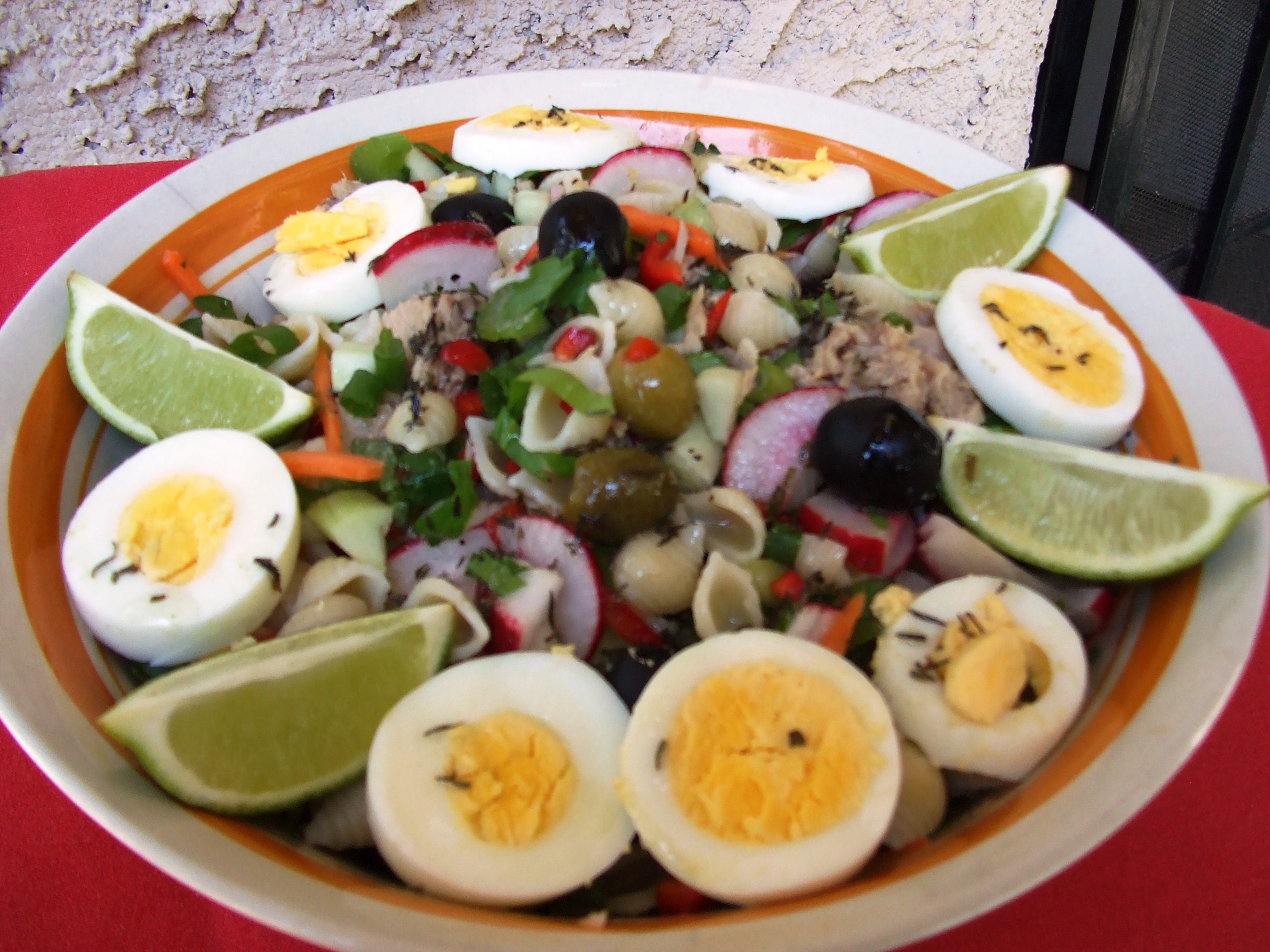 Salata od tune sa povrćem