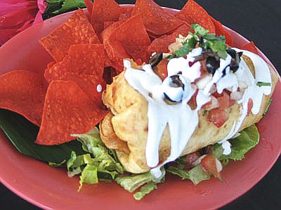 Chimichangas sa piletinom