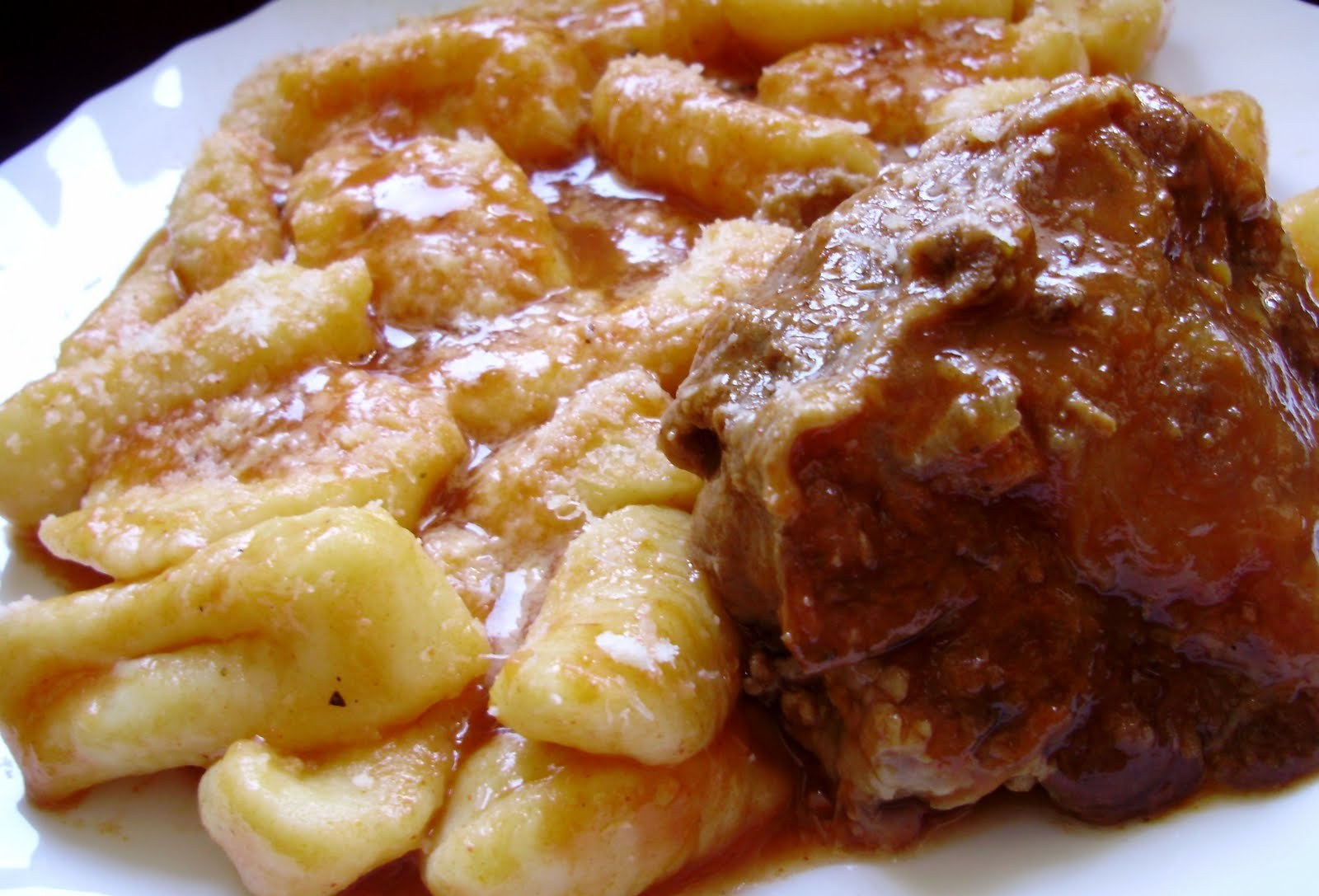 Pašticada od goveđeg repa