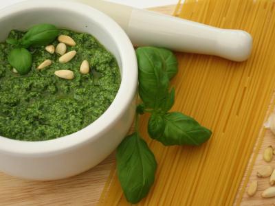 Pesto sos