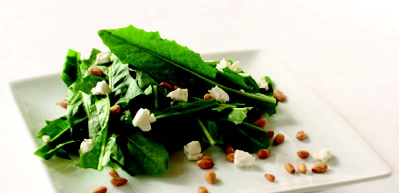 Salata sa lješnjacima