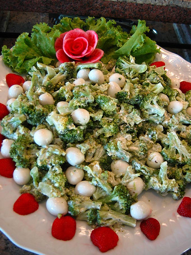 Salata od mariniranih brokula