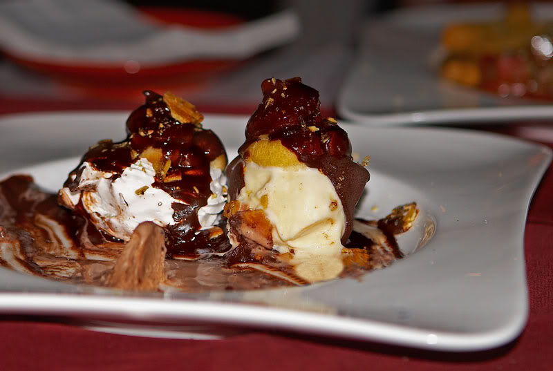 Profiteroli s prelivom