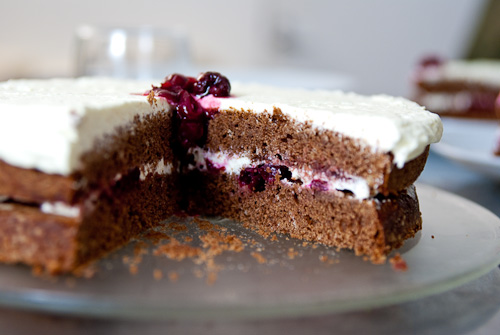 Čokoladna torta s višnjama