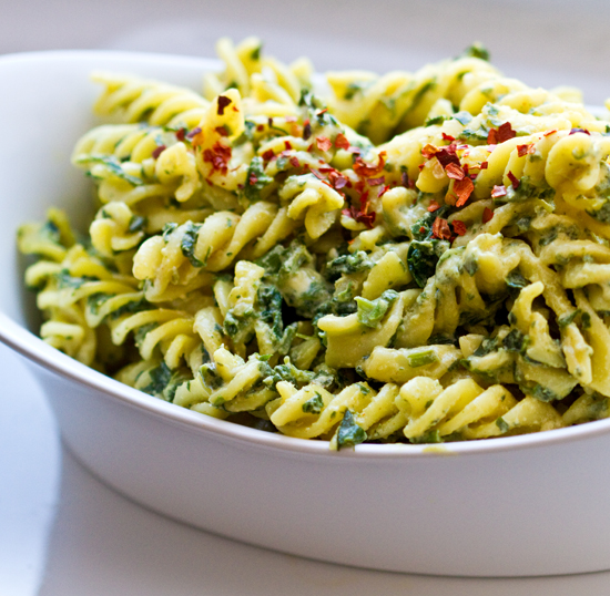 Ljuta proljećna pasta
