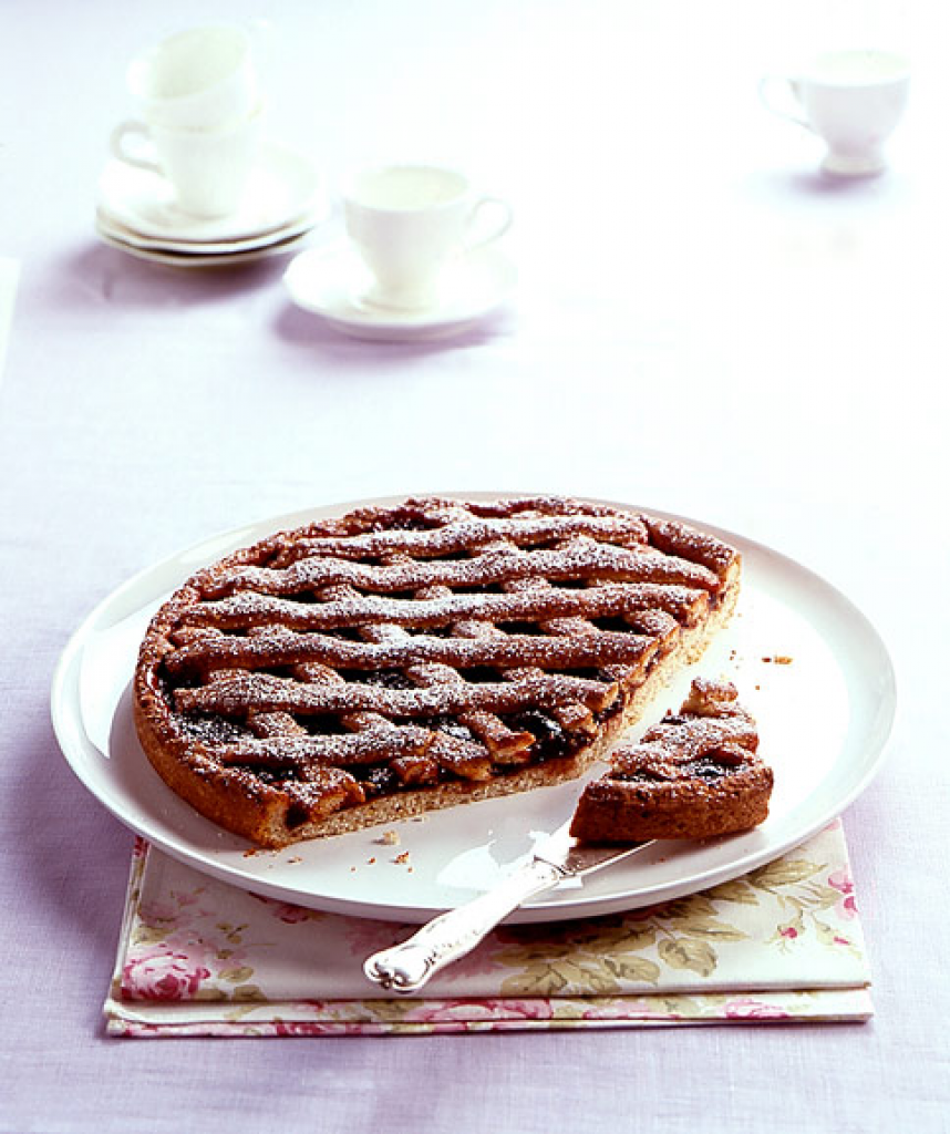 Pita od brusnica Linzer art